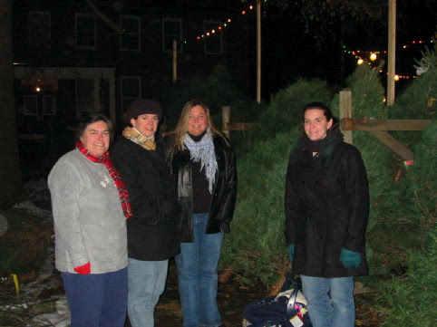 The Sage women Christmas tree shopping at Chaminide